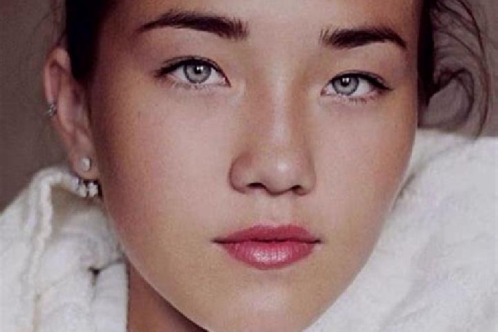 Addison, 24, a black amber-eyed caucasian companion based in Spruce Cliff. Offering CIM, Duos, Party Girl, Fetish. Available for incall and outcall, overnigh...