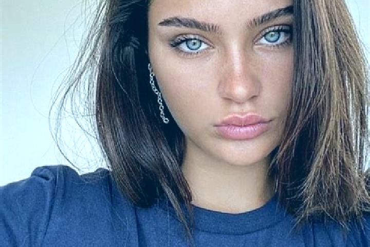Addison, 24, a brunette dark-eyed asian companion based in Thorembais-les-Beguines. Offering Prostate Massage, Girlfriend Experience, Fetish. Available for i...