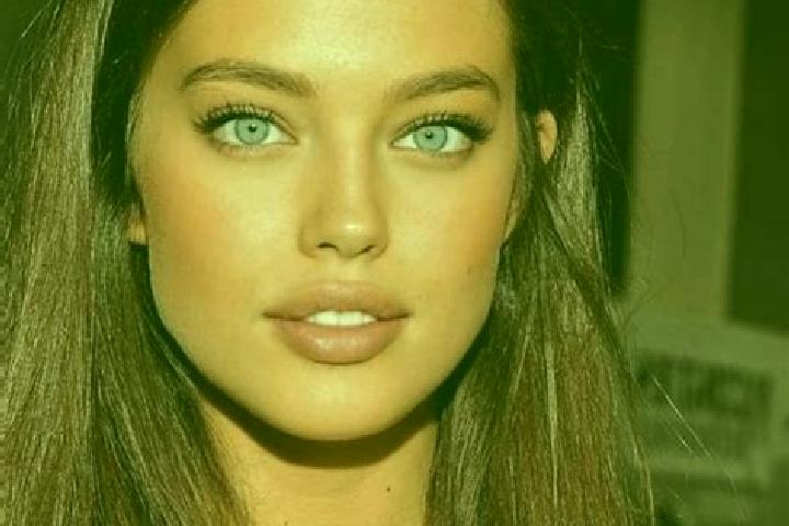 Addison, 24, a chestnut blue-eyed mediterranean companion based in Torcy-le-Grand. Offering Deep French Kissing, Overnight, GFE, OWO, Duos. Available for inc...