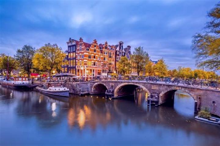 Addison, 24 — Escort in Amsterdam, United States