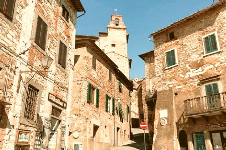 Addison, 24 — Escort in Campiglia Cervo, Italy