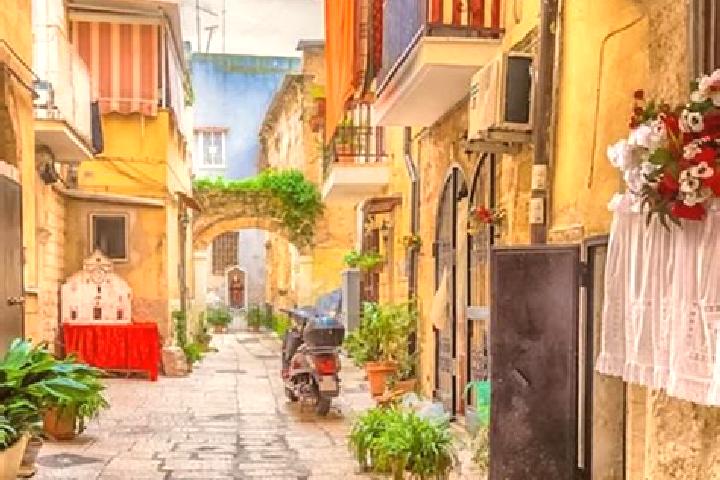 Addison, 24 — Escort in Casamassima, Italy