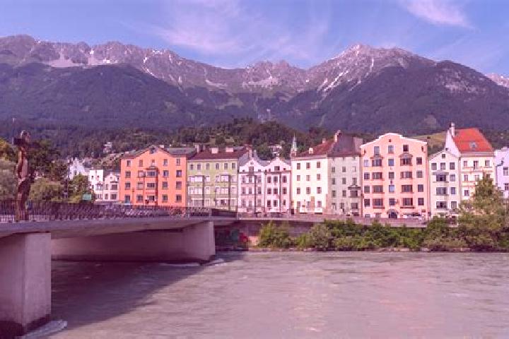 Addison, 24 — Escort in Karnerviertel, Austria