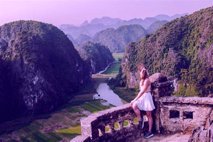 Addison, 24 — Escort in Thi Tran Nguyen Binh, Vietnam