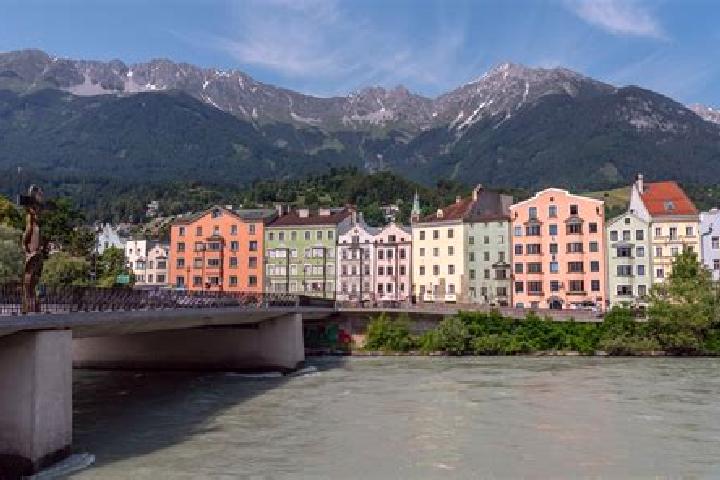 Addison, 24 — Escort in Tuerkstetten, Austria
