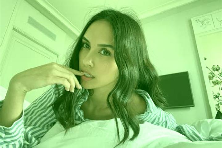 Addison, 25, a auburn blue-eyed caucasian companion based in Shengci. Offering Travel Companion, Girlfriend Experience, Striptease, OWO, Dinner Date. Availab...
