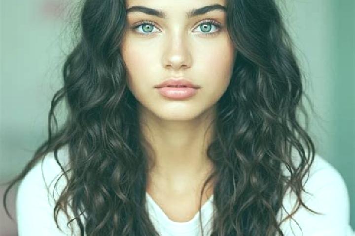 Addison, 25, a auburn hazel-eyed mediterranean companion based in Bet Arye. Offering Massage, Party Girl, Tantra, GFE, Couples. Available for incall and outc...