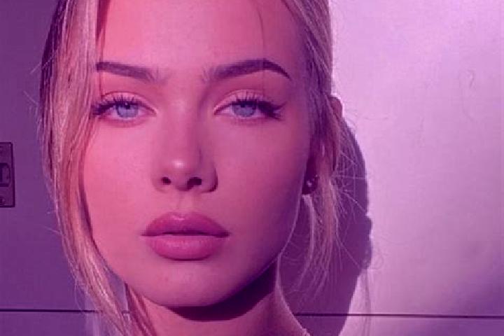 Addison, 25, a blonde dark-eyed european companion based in Drajat. Offering CIM, Deep French Kissing, OWO. Available for incall and outcall, day and evening...