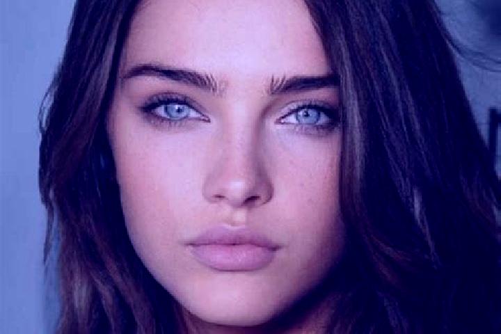 Addison, 25, a brunette dark-eyed caribbean companion based in Imues. Offering Couples, Roleplay, Massage. Available for incall and outcall, overnight bookin...