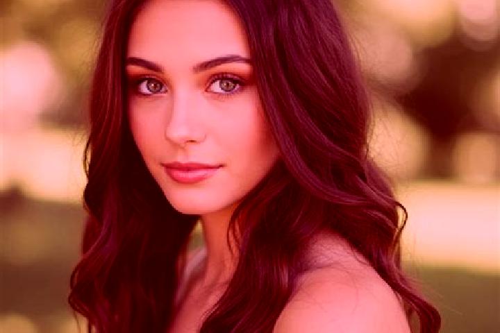 Addison, 25, a brunette hazel-eyed caucasian companion based in Geenhoven. Offering Travel Companion, GFE, OWO, Prostate Massage. Available for incall and ou...