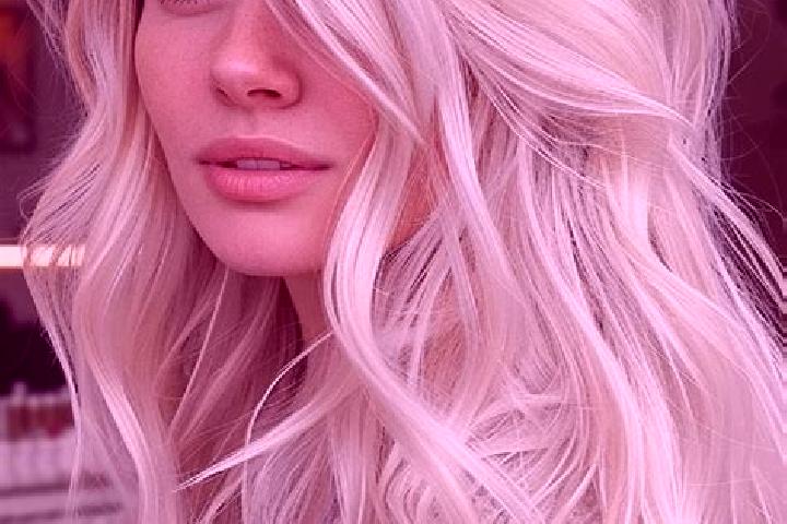 Addison, 25, a platinum blonde amber-eyed middle eastern companion based in Namest na Hane. Offering A-Level, OWO, Duos, Overnight, Tantra. Available for inc...