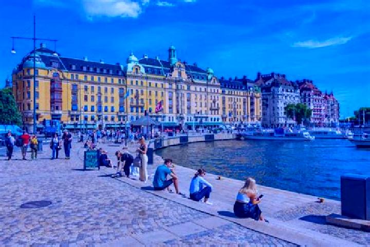 Addison, 25 — Escort in Haerad, Sweden