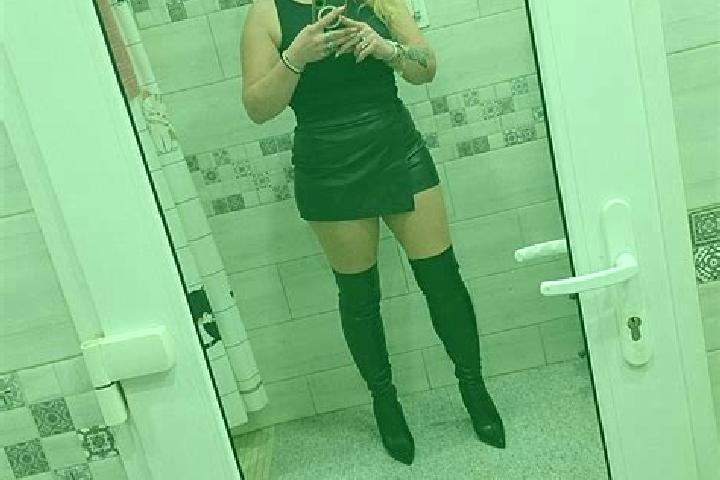 Addison, 25 — Escort in Lapus, Romania