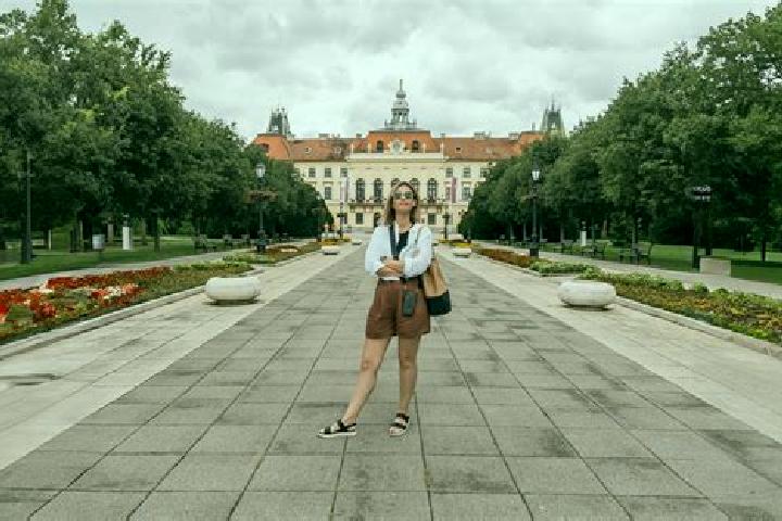 Addison, 25 — Escort in Torak, Serbia