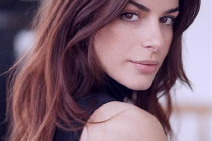 Addison, 26, a auburn brown-eyed mediterranean companion based in Mirepeix. Offering BDSM, Party Girl, Girlfriend Experience, OWO. Available for incall and o...