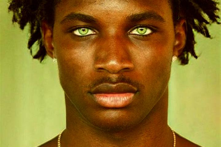 Addison, 26, a black green-eyed european companion based in Yupan. Offering CIM, BDSM, Roleplay. Available for incall and outcall, day and evening dates.
