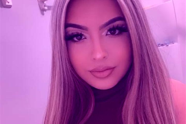 Addison, 26, a blonde brown-eyed latina companion based in Tepich Carrillo. Offering Striptease, Deep French Kissing, Roleplay. Available for incall and outc...
