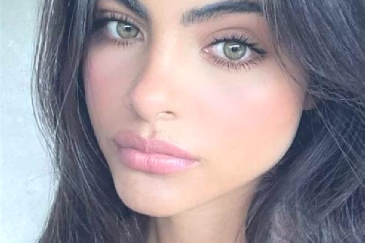 Addison, 26, a chestnut hazel-eyed indian companion based in Kuremaa. Offering Deep French Kissing, BDSM, Tantra, GFE. Available for incall and outcall, day ...