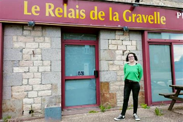 Addison, 26 — Escort in La Gravelle, France