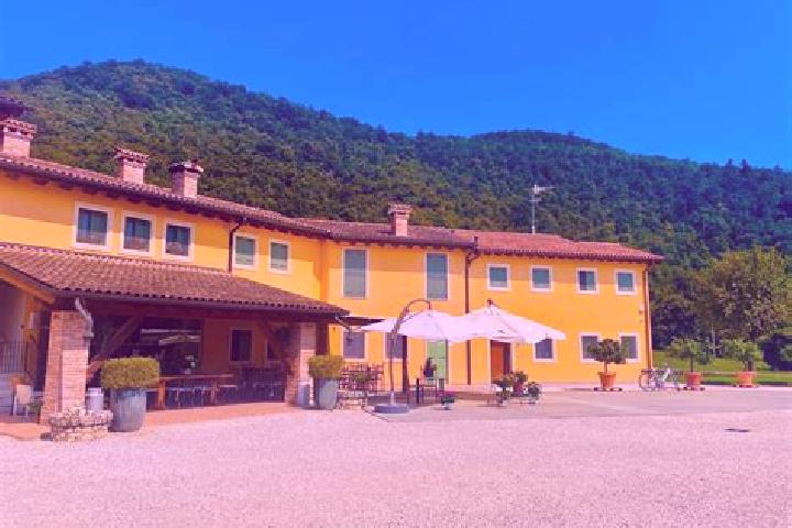 Addison, 26 — Escort in Piossasco, Italy
