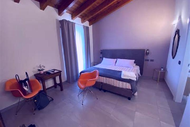 Addison, 26 — Escort in Praticello di Gattatico, Italy