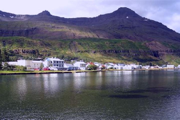 Addison, 26 — Escort in Reydarfjoerdur, Iceland