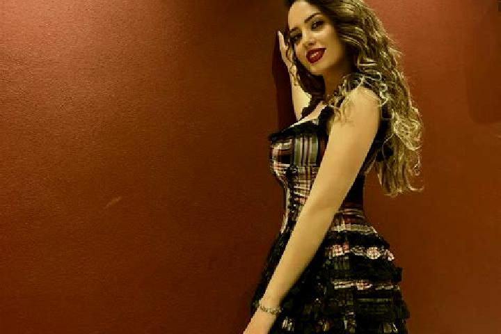 Addison, 26 — Escort in Selendi, Turkey