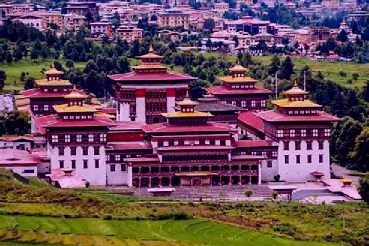 Addison, 26 — Escort in Tashi Chho Dzong, Bhutan