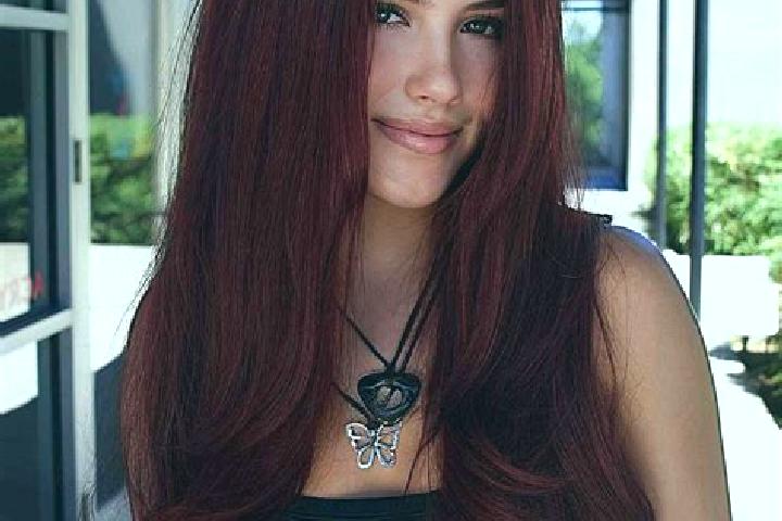 Addison, 27, a auburn dark-eyed mediterranean companion based in Bayside Gardens. Offering Massage, Domination. Available for incall and outcall, overnight b...