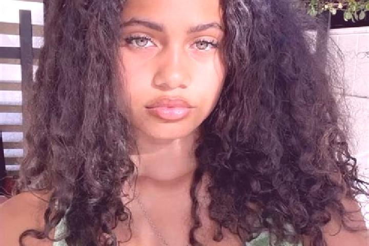 Addison, 27, a black green-eyed mixed companion based in Bokaytelep. Offering 69, Prostate Massage, Massage. Available for incall and outcall, day and evenin...