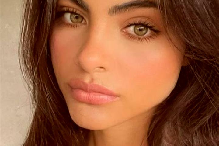 Addison, 27, a black hazel-eyed middle eastern companion based in Los Roques. Offering Fetish, CIM, Couples, OWO. Available for incall and outcall, day and e...