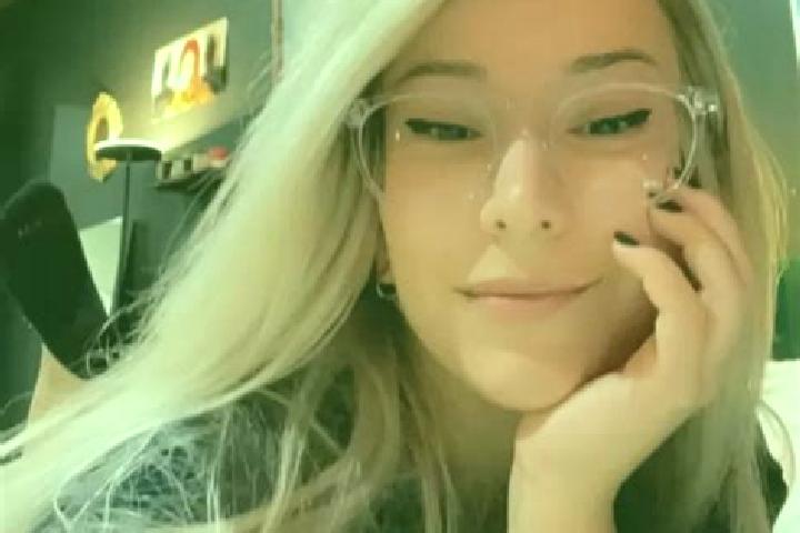 Addison, 27, a blonde amber-eyed caribbean companion based in San Vicente de la Barquera. Offering Fetish, Overnight, Erotic Massage, OWO. Available for inca...