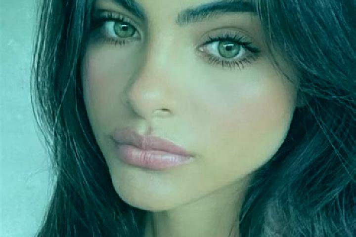 Addison, 27, a blonde dark-eyed indian companion based in Kotoriba. Offering OWO, Massage, Travel Companion, Party Girl. Available for incall and outcall, da...
