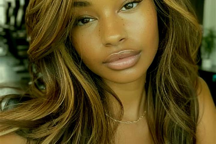 Addison, 27, a dark blonde dark-eyed mixed companion based in Jaworzyna Slaska. Offering A-Level, Striptease, Travel Companion. Available for incall and outc...