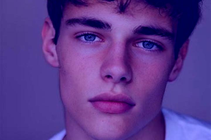 Addison, 27, a red brown-eyed caucasian companion based in Lelydorp. Offering Domination, Massage, A-Level. Available for incall and outcall, day and evening...