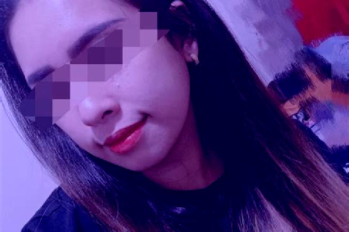 Addison, 27, a red dark-eyed mixed companion based in Krajan Baru. Offering BDSM, A-Level, Roleplay. Available for incall and outcall, day and evening dates.
