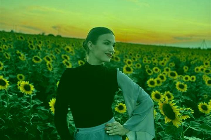 Addison, 27 — Escort in Bereznehuvate, Ukraine