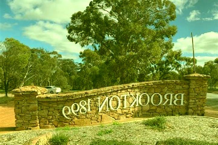 Addison, 27 — Escort in Brookton, Australia