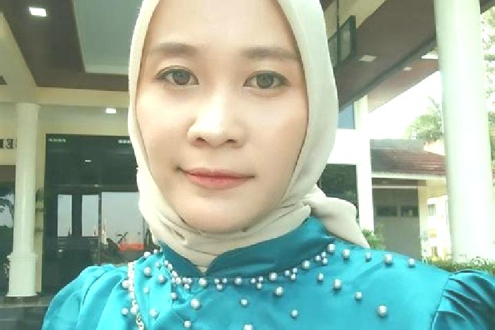 Addison, 27 — Escort in Cimanggu Wetan, Indonesia