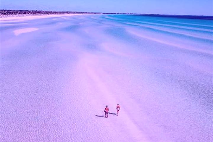 Addison, 27 — Escort in Diamond Beach, Australia