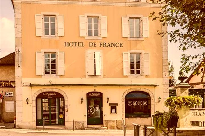 Addison, 27 — Escort in Ferney-Voltaire, France