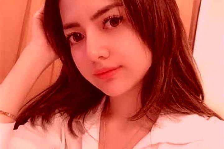 Addison, 27 — Escort in Jatikerto, Indonesia