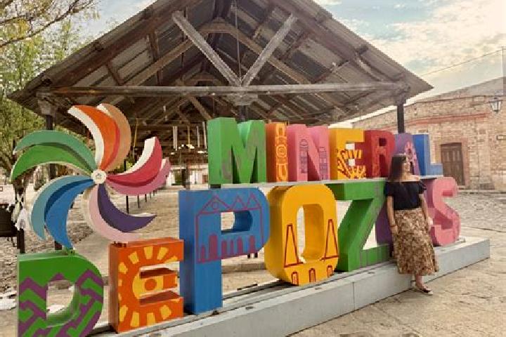 Addison, 27 — Escort in Los Pozos, Mexico