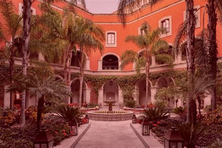 Addison, 27 — Escort in Paso de Pirules, Mexico