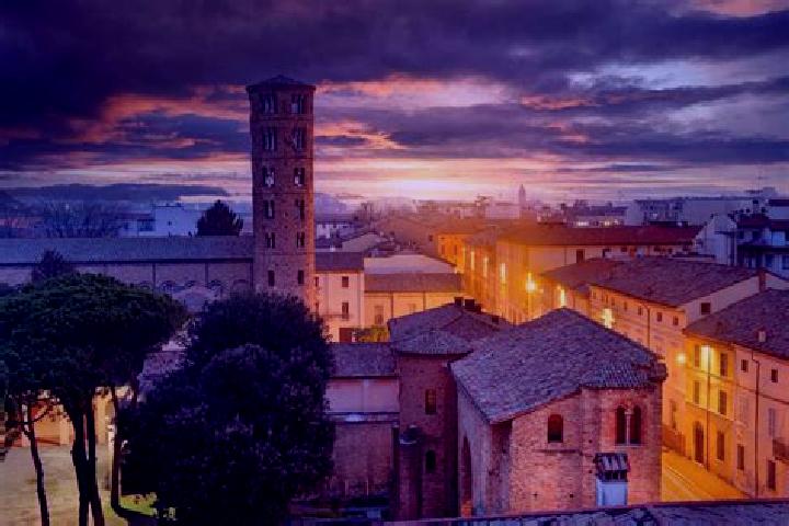 Addison, 27 — Escort in Pisignano, Italy