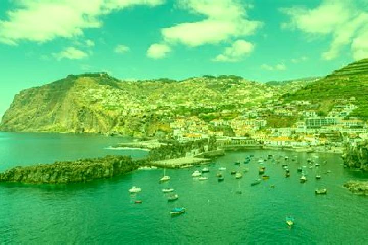 Addison, 27 — Escort in Porto Moniz, Portugal
