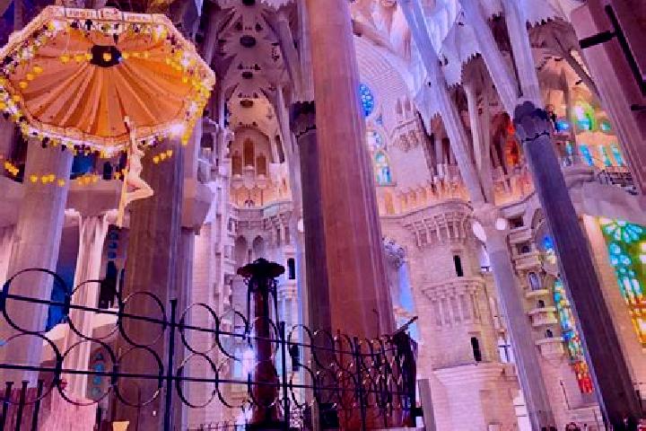 Addison, 27 — Escort in Sagrada Familia, Brazil