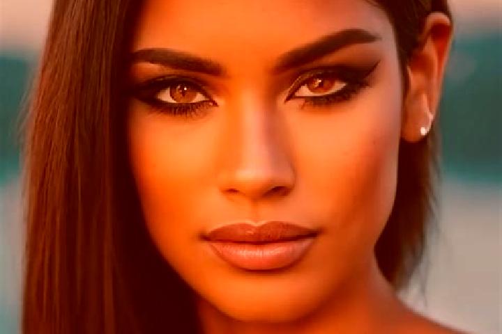 Addison, 28, a auburn green-eyed latina companion based in Ostrowek. Offering Domination, Overnight, Prostate Massage. Available for incall and outcall, over...
