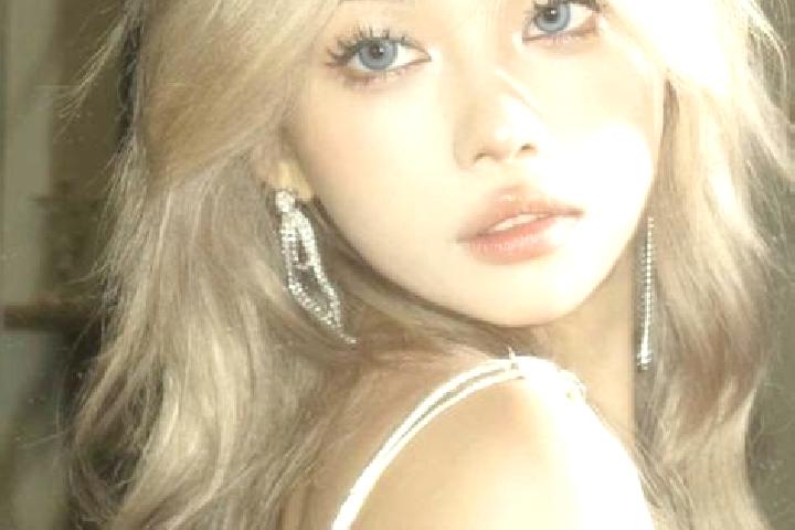 Addison, 28, a blonde grey-eyed asian companion based in Vellalur. Offering Domination, Overnight, A-Level, Striptease. Available for incall and outcall, day...