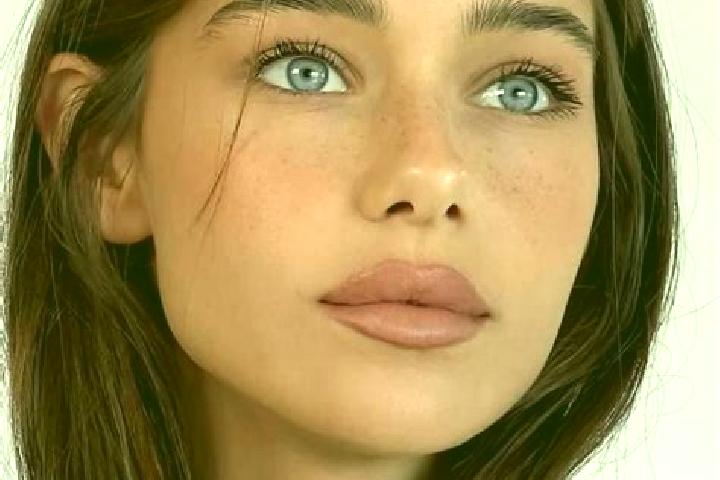 Addison, 28, a brunette green-eyed caribbean companion based in Wardrecques. Offering Tantra, CIM, Deep French Kissing, OWO. Available for incall and outcall...